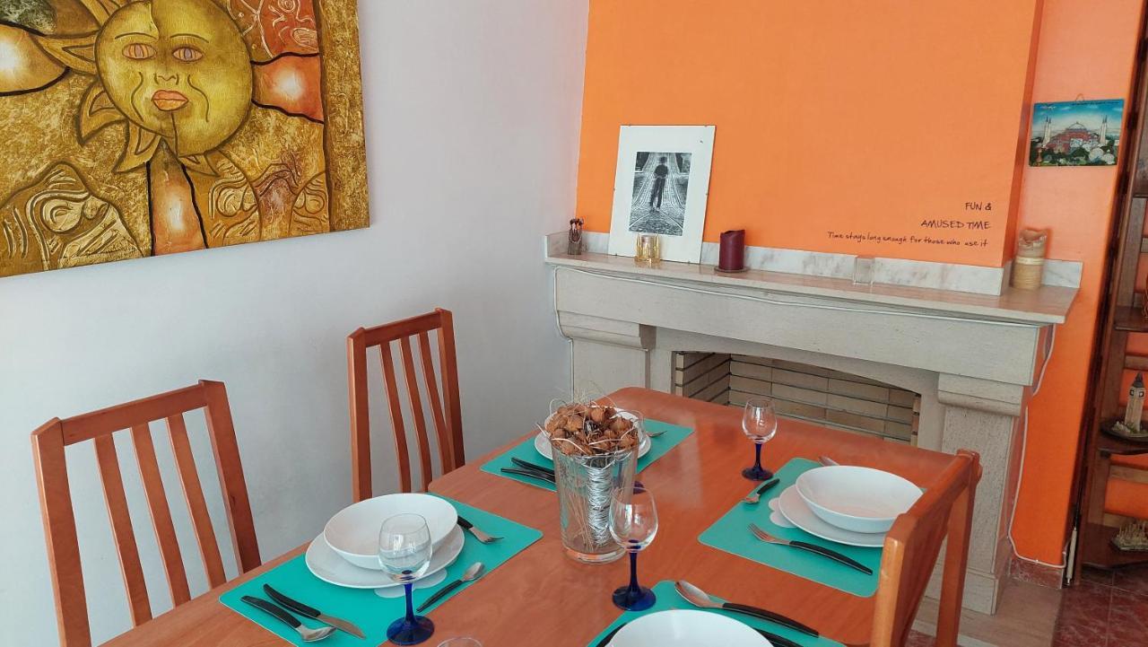 Enjoy Lisbon Cascais Sintra 1200 Metres To Metro Blue Line Sintra Rail Line Free Parking Apartment Amadora Exterior photo