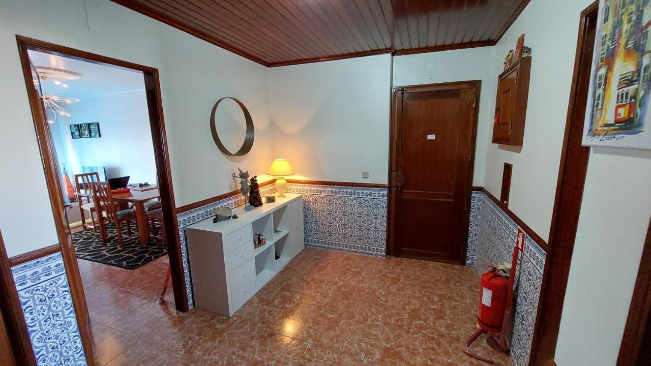 Enjoy Lisbon Cascais Sintra 1200 Metres To Metro Blue Line Sintra Rail Line Free Parking Apartment Amadora Exterior photo