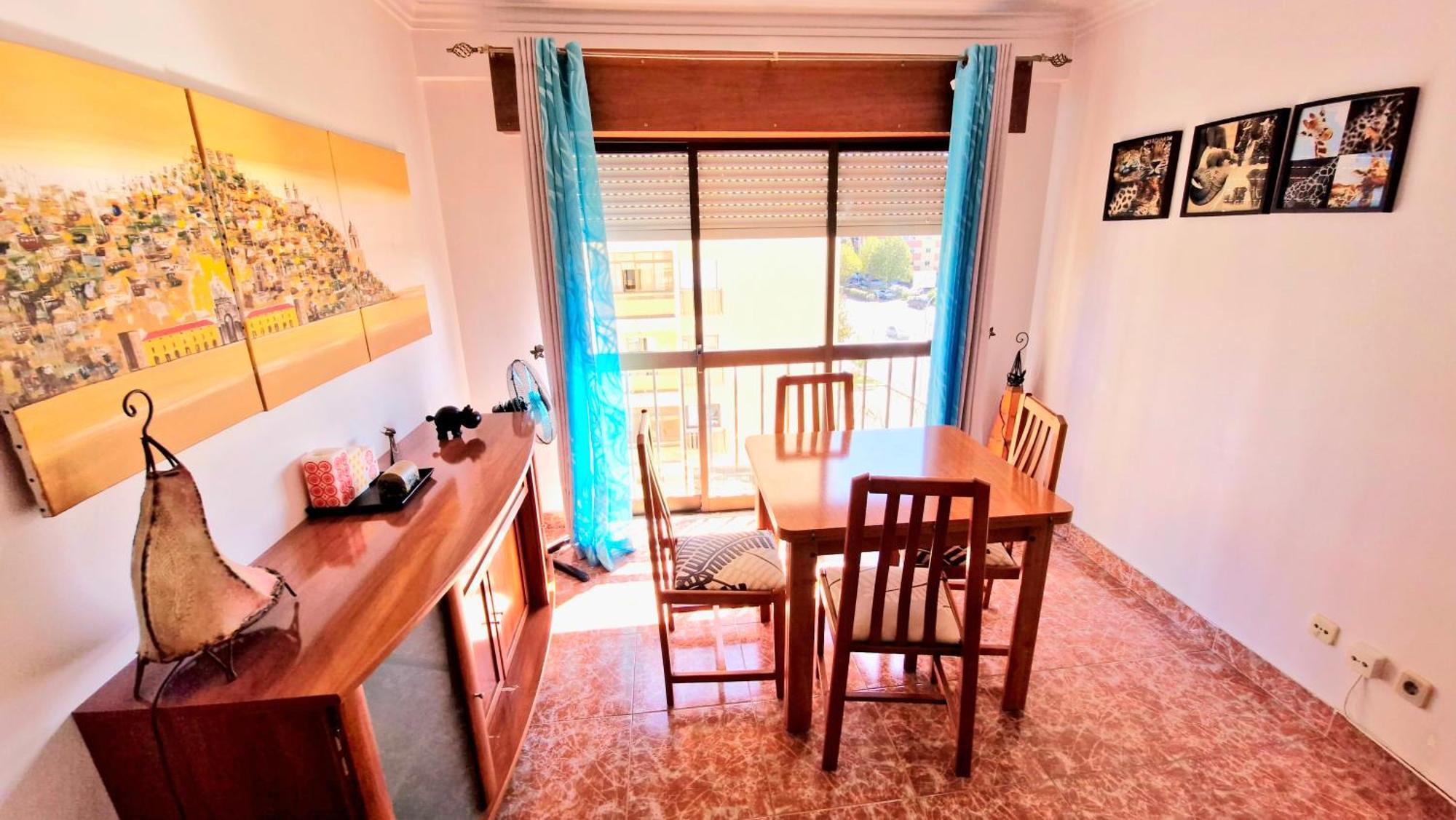 Enjoy Lisbon Cascais Sintra 1200 Metres To Metro Blue Line Sintra Rail Line Free Parking Apartment Amadora Exterior photo